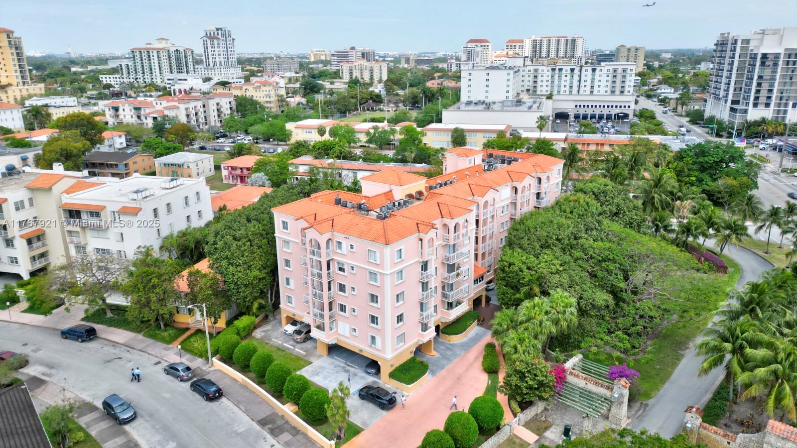 Rental Property at 1 Alhambra Cir 601, Coral Gables, Broward County, Florida - Bedrooms: 2 
Bathrooms: 2  - $3,600 MO.