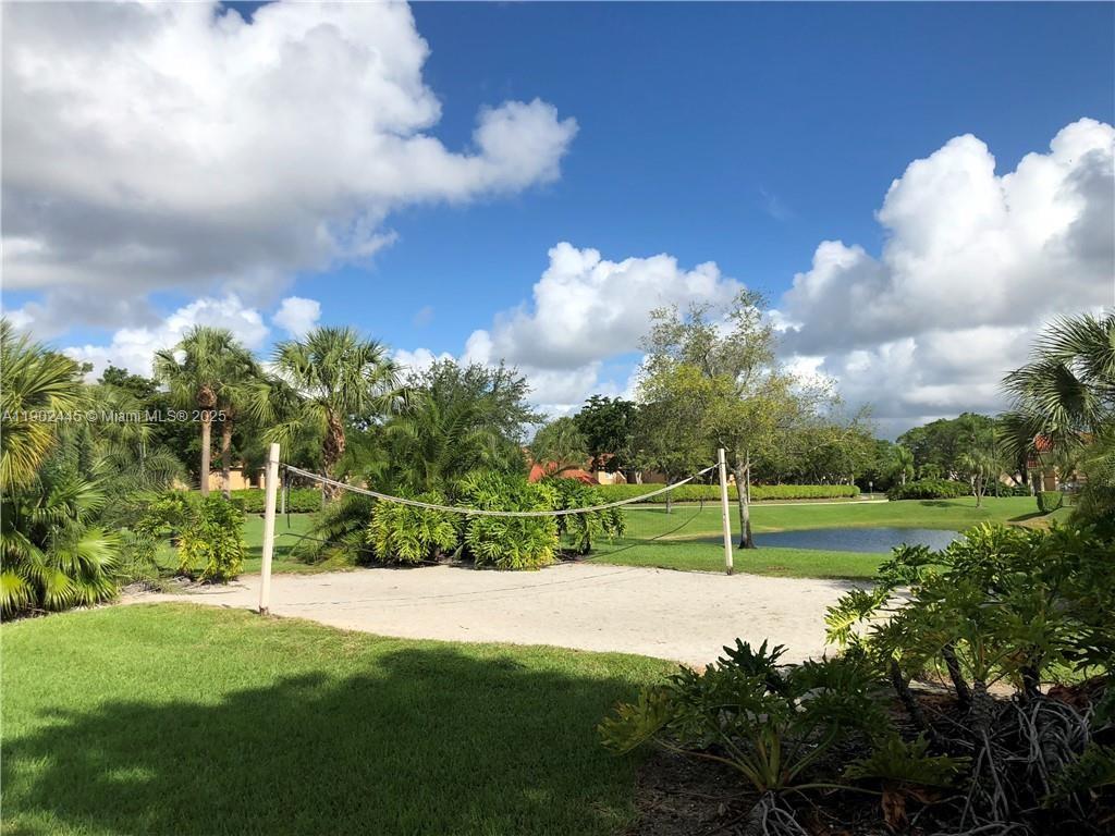 CORAL KEY CONDO - Residential Lease