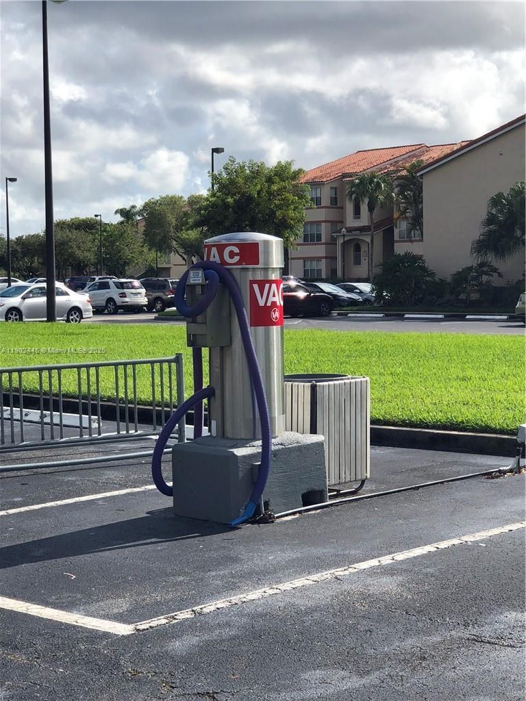 CORAL KEY CONDO - Residential Lease