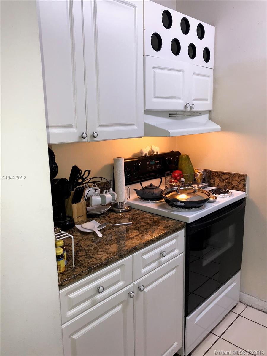 THE FOUNTAINS I CONDO - Residential