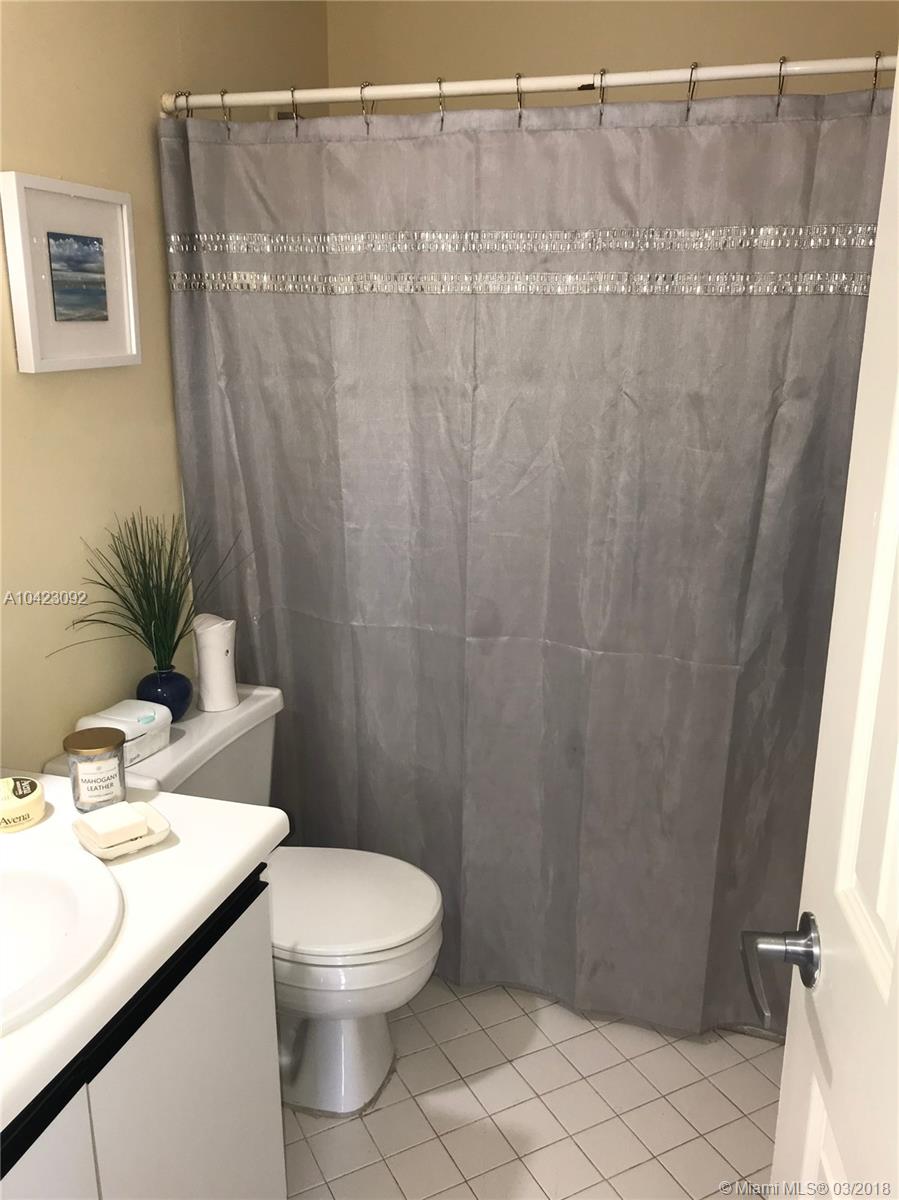 THE FOUNTAINS I CONDO - Residential