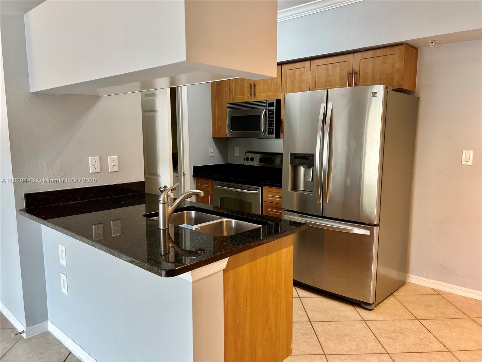 POPULAR, NICE and SECURE GATED VILLAS AT EMERALD DUNES COMMUNITY ONE BEDROOM ONE BATH 2nd FLOOR CONDO, BRIGHT OPEN FLOOR PLAN, GOURMET KITCHEN WITH GRANITE TOPS, NICE SIZED MASTER BEDROOM AND MASTER BATHROOM, NEUTRAL TILE FLOORING IN LIVING AREAS AND CARPET IN BEDROOM, FRESH INTERIOR PAINT, PRIVATE WASHER AND DRYER INSIDE THE CONDO AND A COVERED BALCONY, UNIT COMES WITH A CARPOT SPACE< 2 RESORT STYLE POOLS, CLUBHOUSE WITH GYM, BUSINESS CENTER, CONFERENCE ROOM, SOCIAL ROOM WITH BILLIARDS, KITCHEN AND TENNIS COURTS. SMALL PET OK WITH ADDITIONAL FEE SMALL PET DEPOSIT. APPLICANTS APPLY AND PAY ONLINE; FEE IS FOR A PERSON 18 AND OLDER.