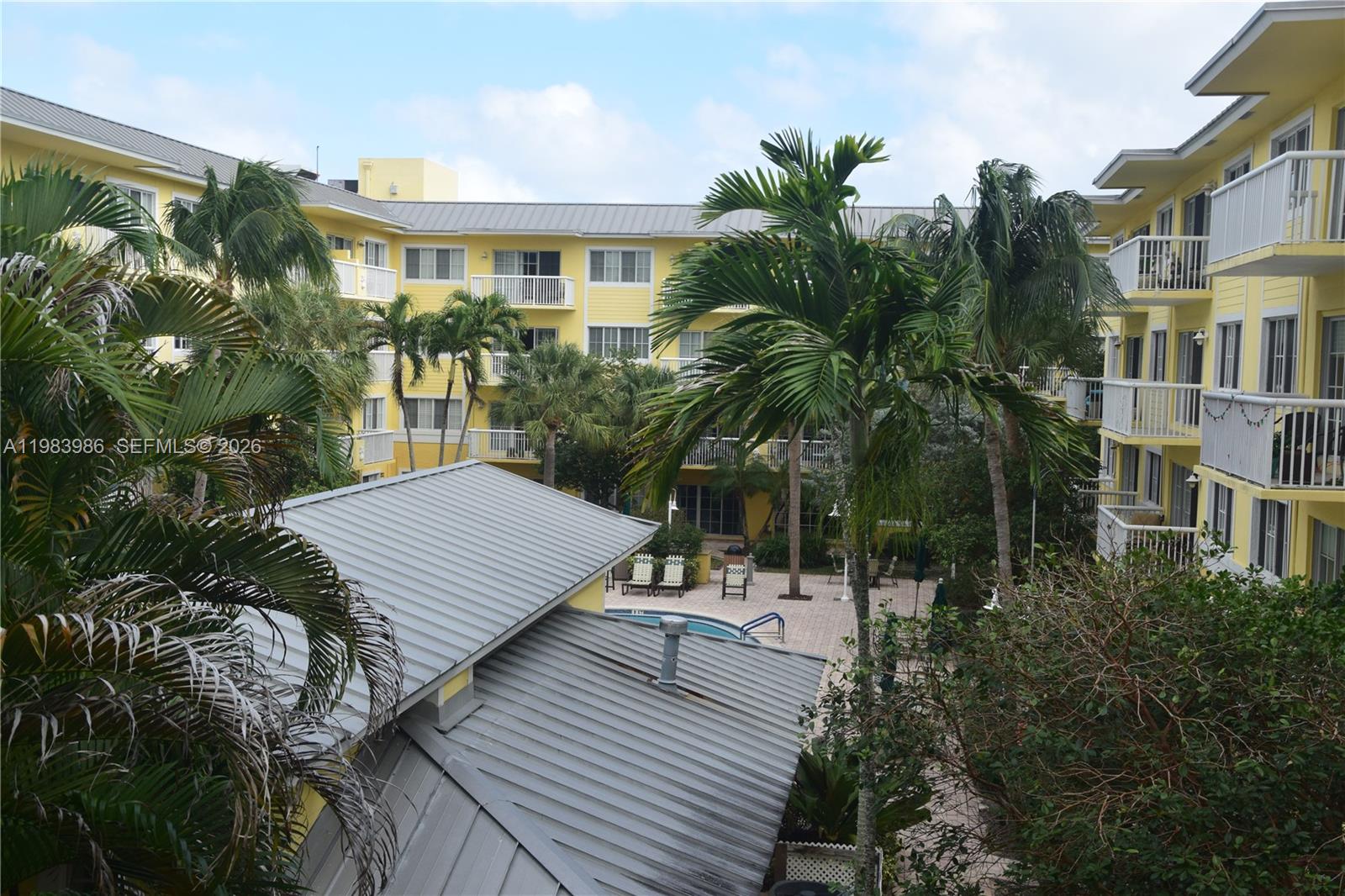 PINE CREST VILLAGE I AT - Residential