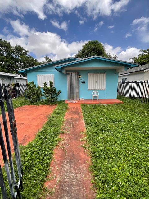 Single Family Residence in Miami FL 1847 63rd St St.jpg