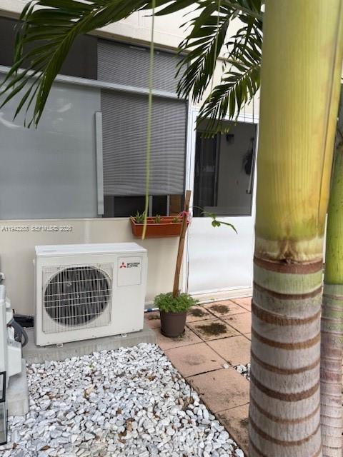 TILFORD D CONDO - Residential