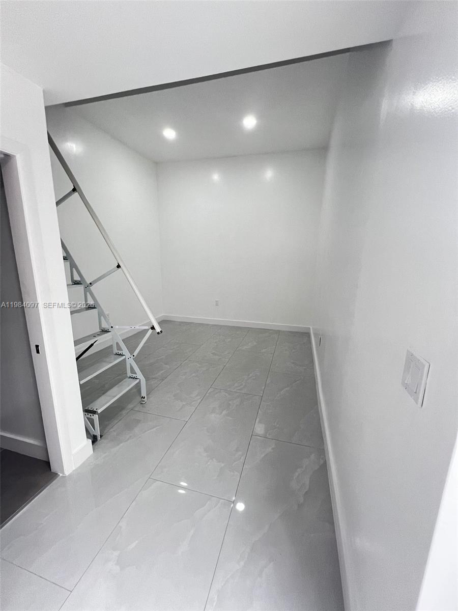 DURHAM TERRACE - Residential Lease