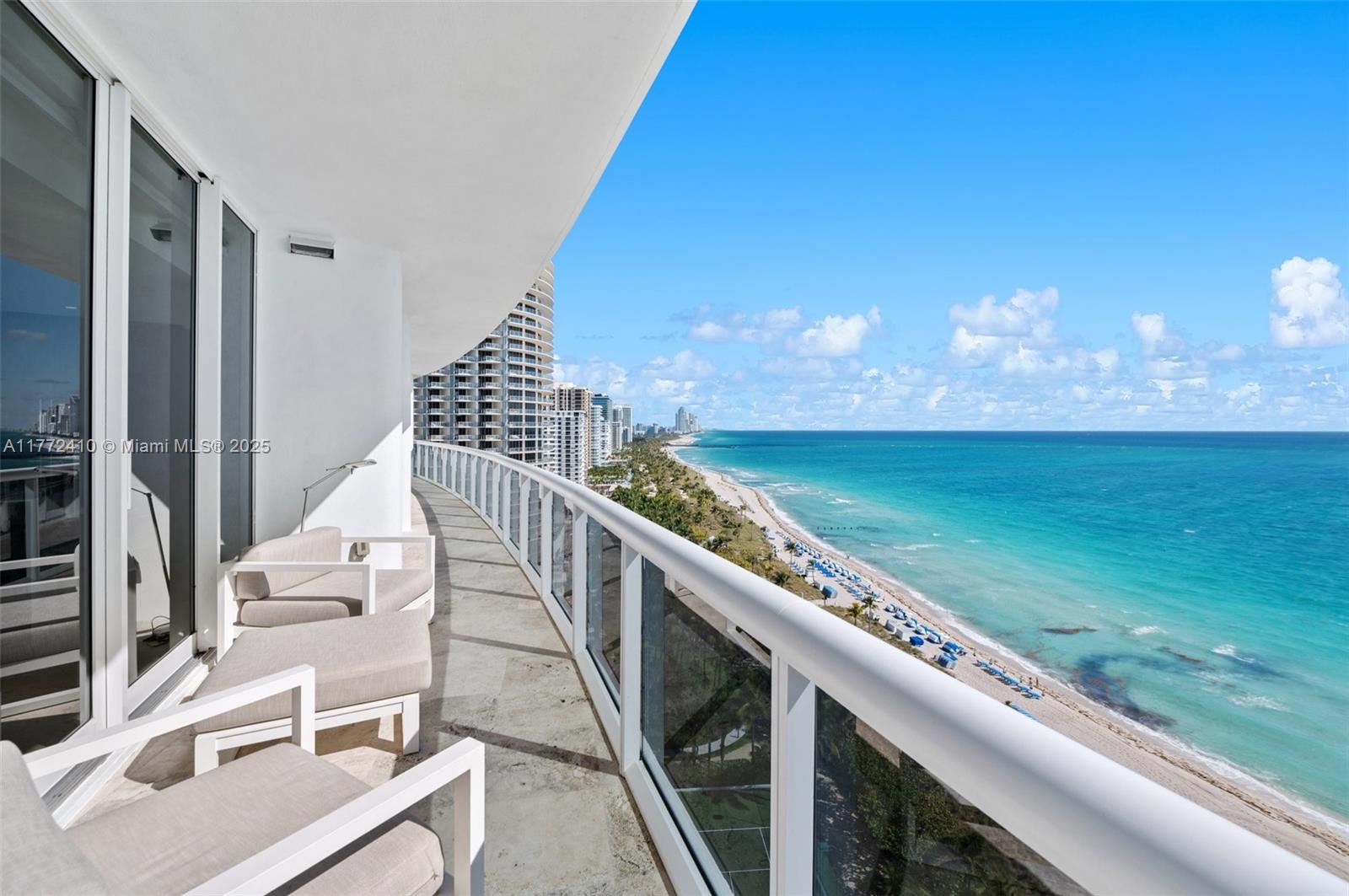 MAJESTIC TOWER - Residential