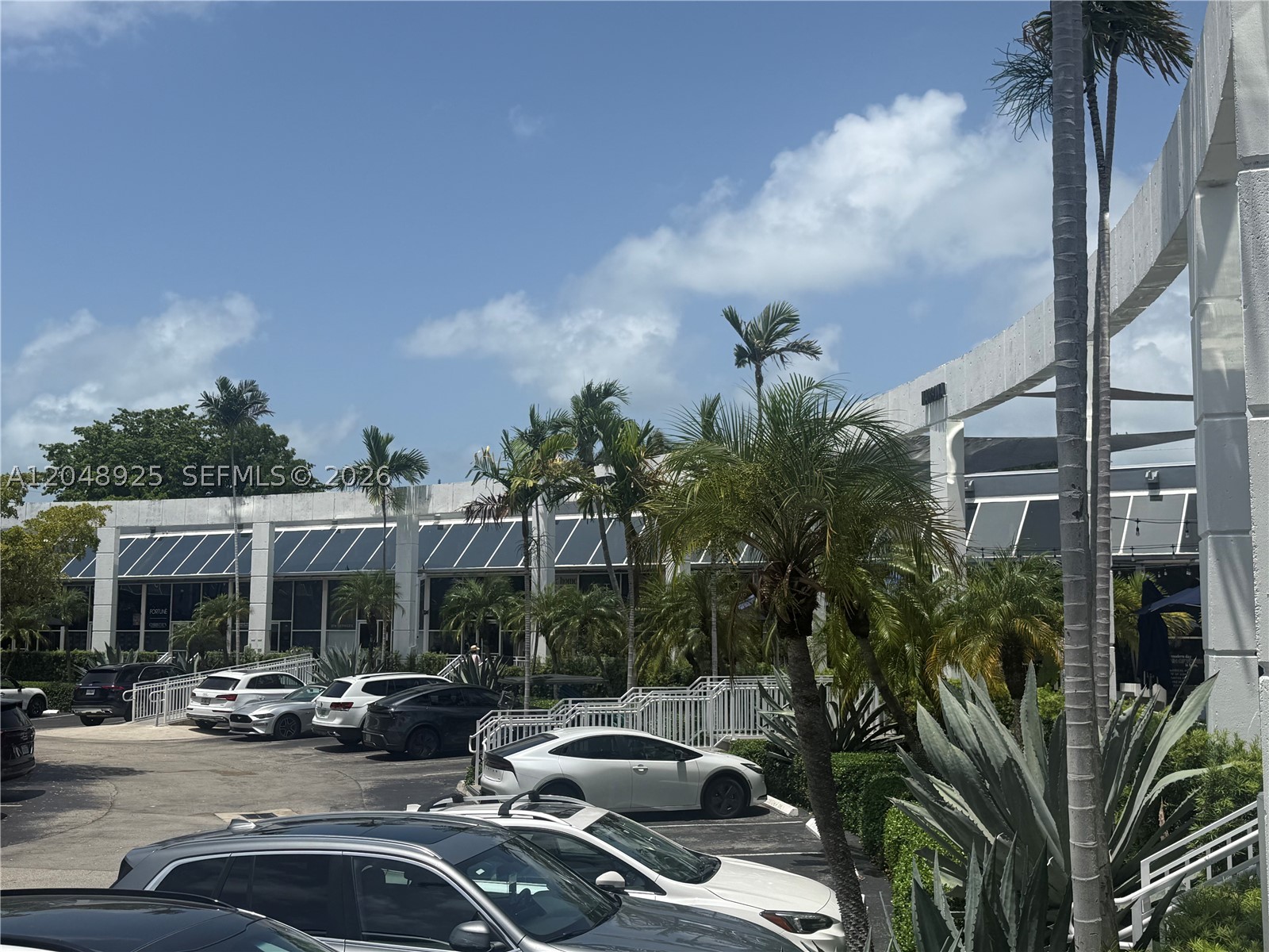 260 Crandon Blvd C40