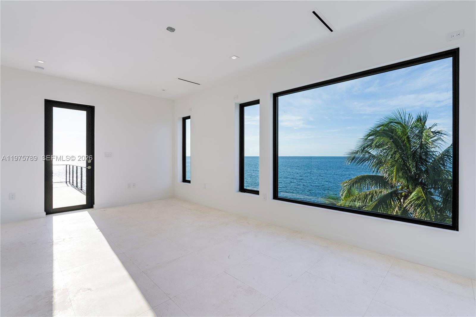 CORAL BAY SEC B - Residential