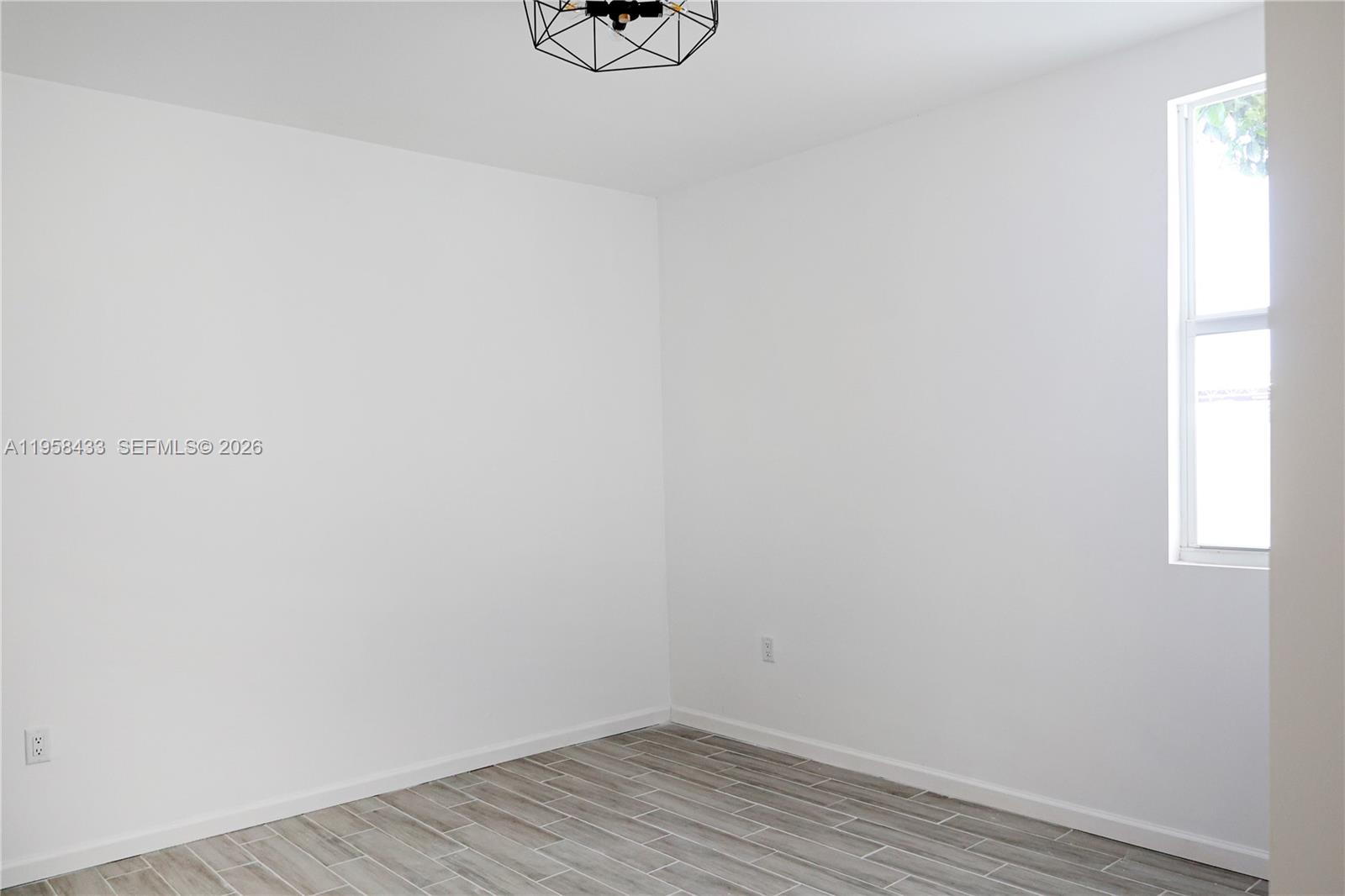 N MIAMI ESTATES - Residential Lease