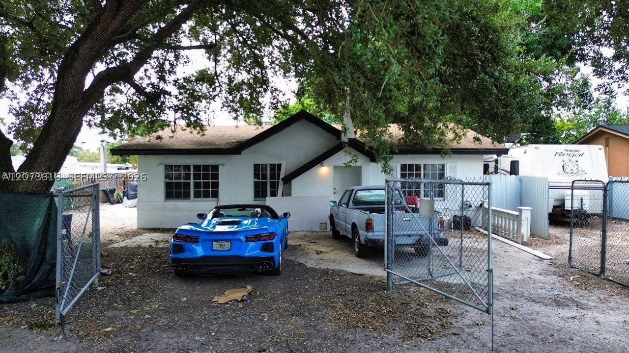 2500 NW 91st St