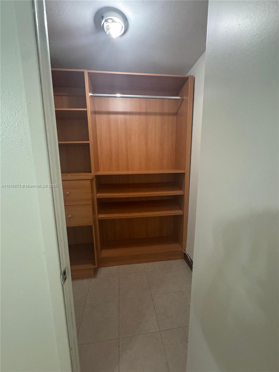 MIAMI LAKES LOCH LOMOND W - Residential Lease