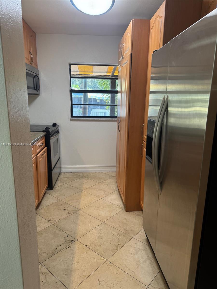 MIAMI LAKES LOCH LOMOND W - Residential Lease