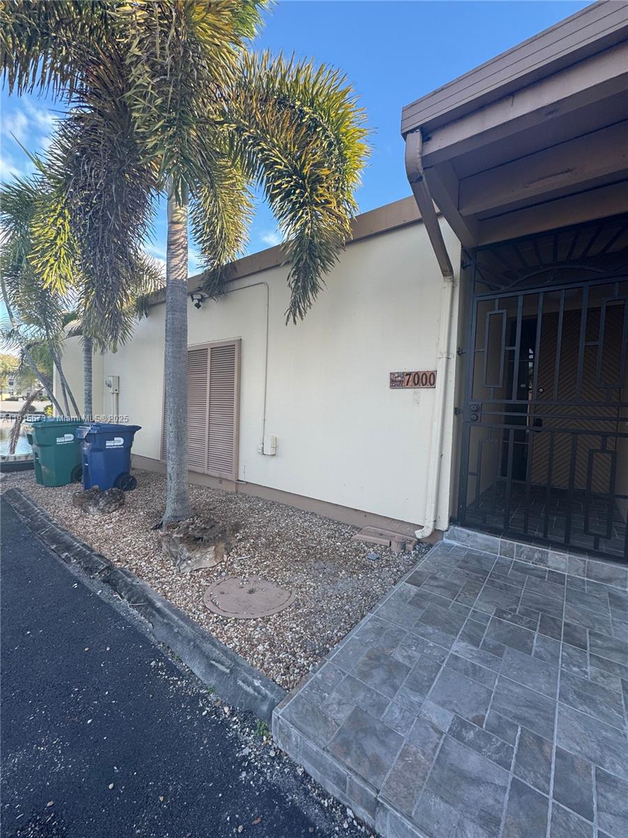 MIAMI LAKES LOCH LOMOND W - Residential Lease