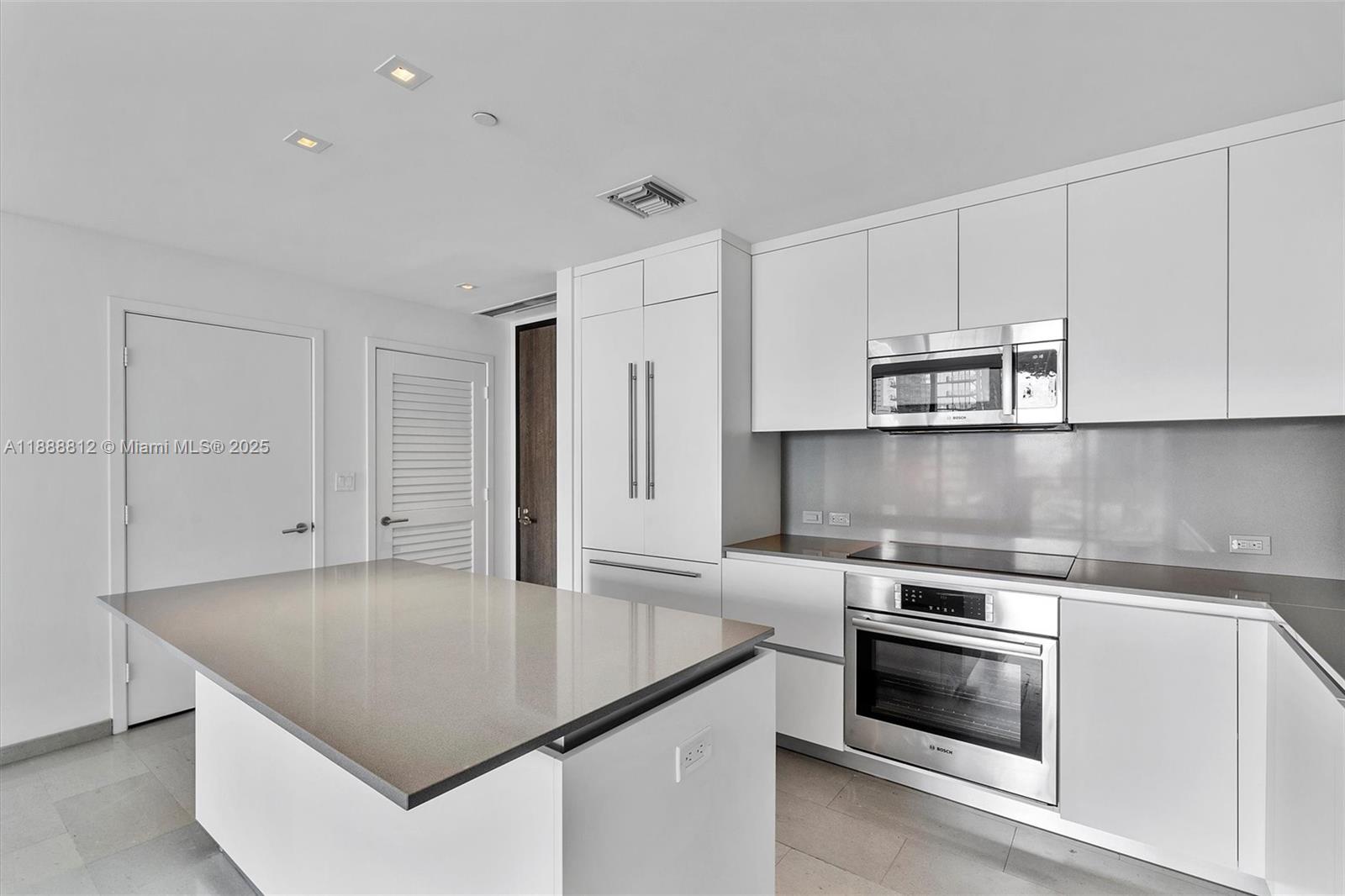 RISE CONDO - Residential Lease