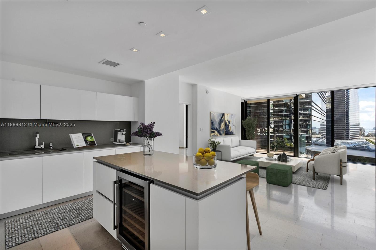 RISE CONDO - Residential Lease