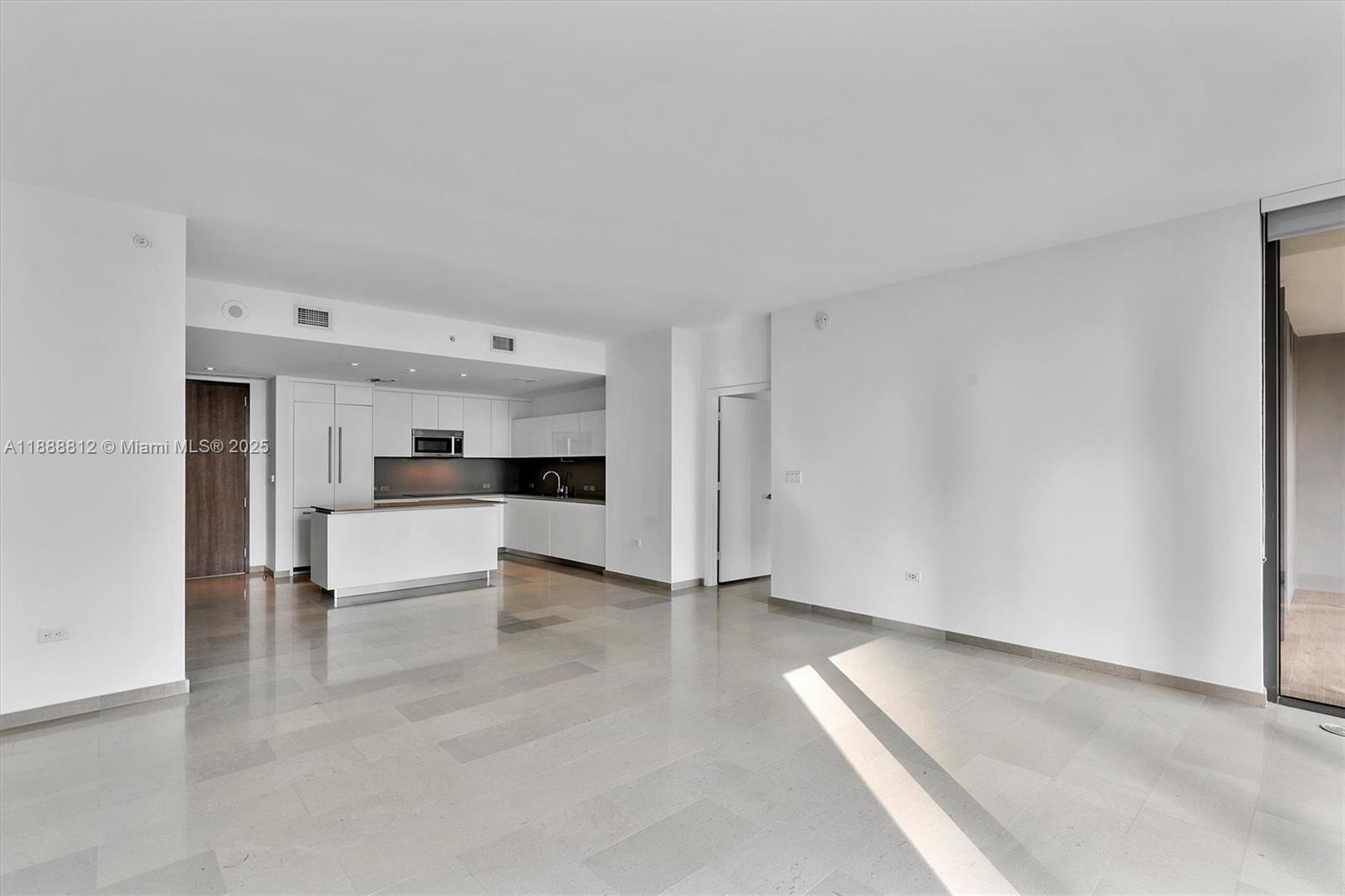 RISE CONDO - Residential Lease