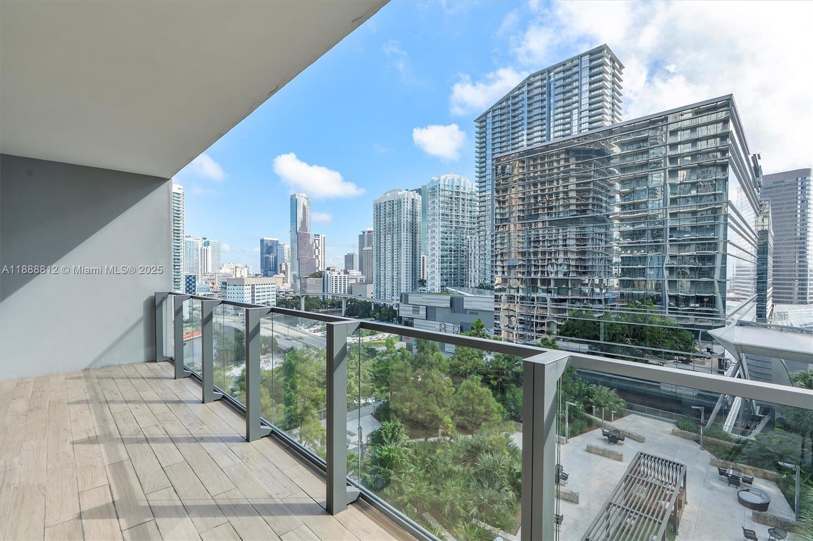 RISE CONDO - Residential Lease