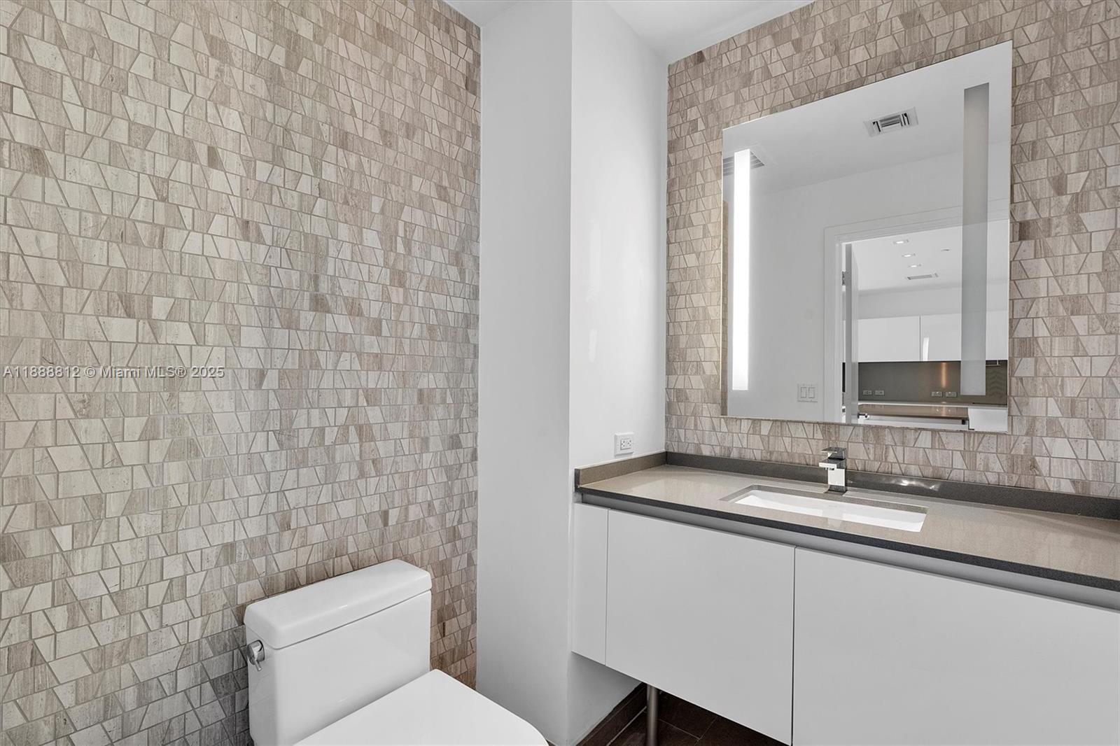 RISE CONDO - Residential Lease