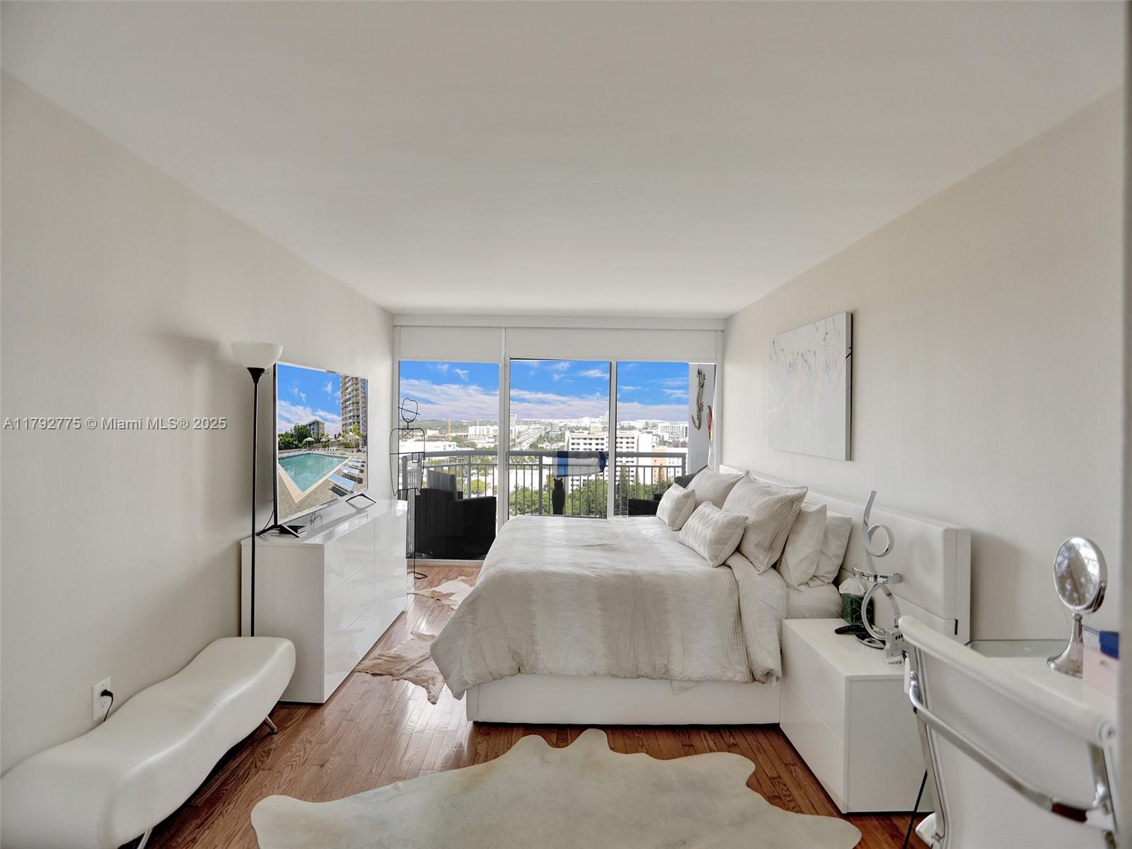 DEL PRADO MARINA - Residential