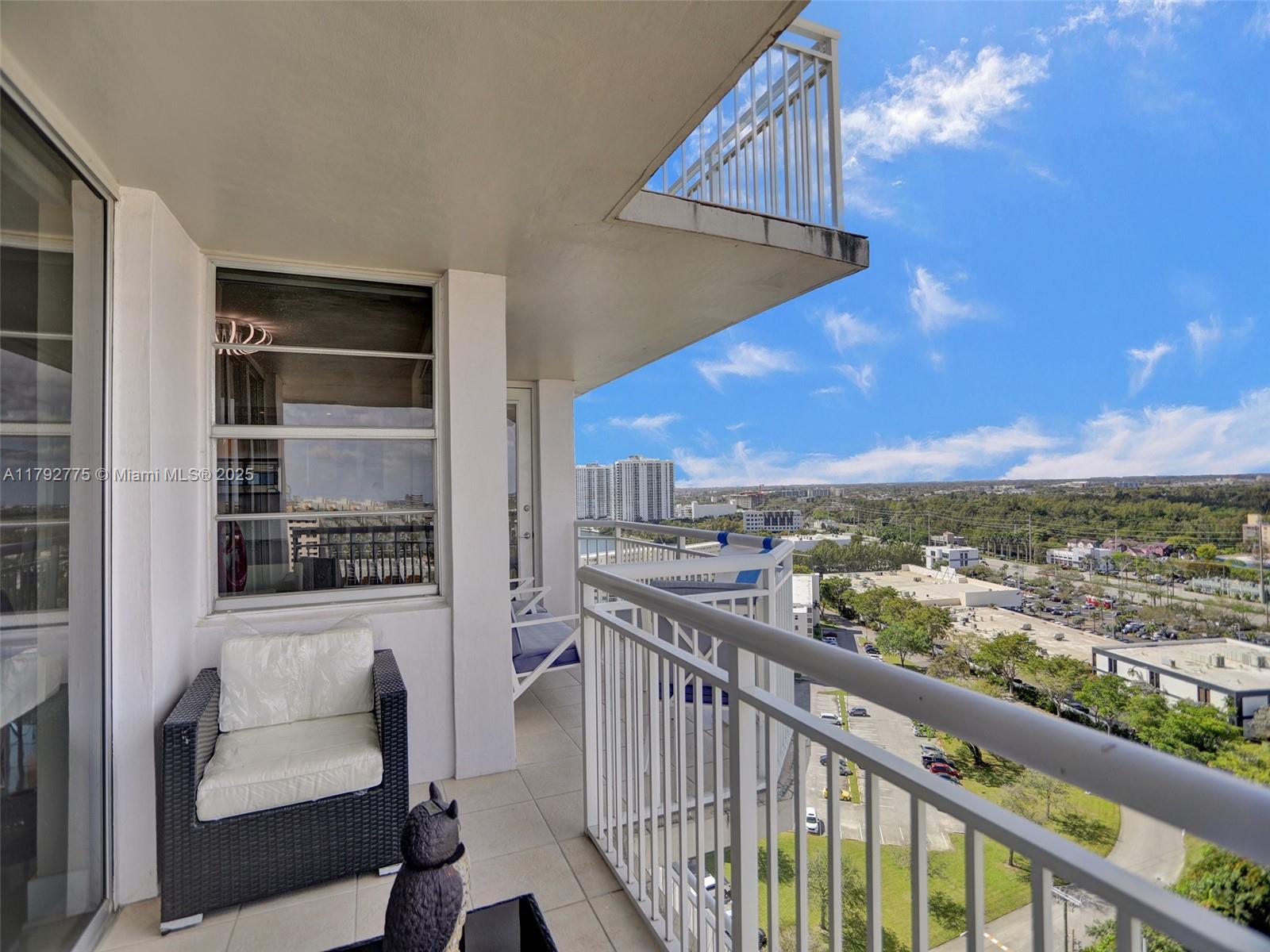 DEL PRADO MARINA - Residential