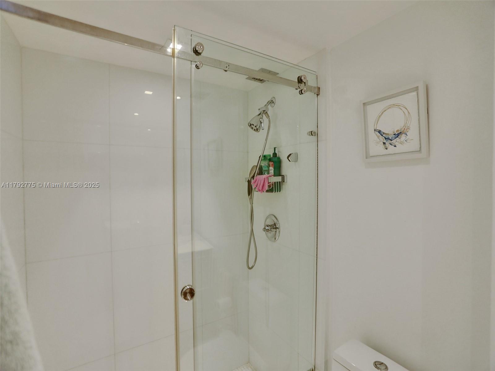 DEL PRADO MARINA - Residential