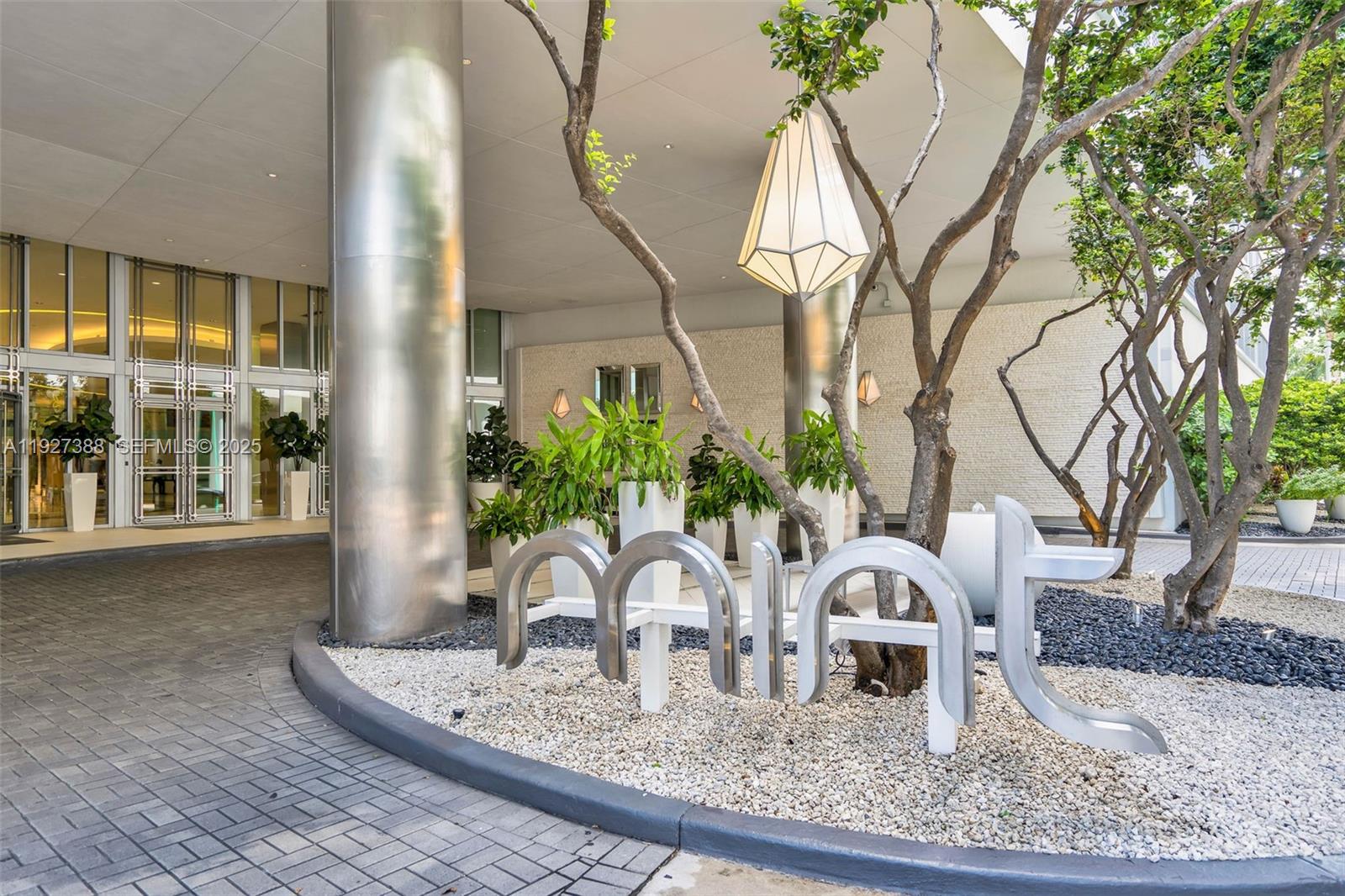 MINT CONDO - Residential Lease