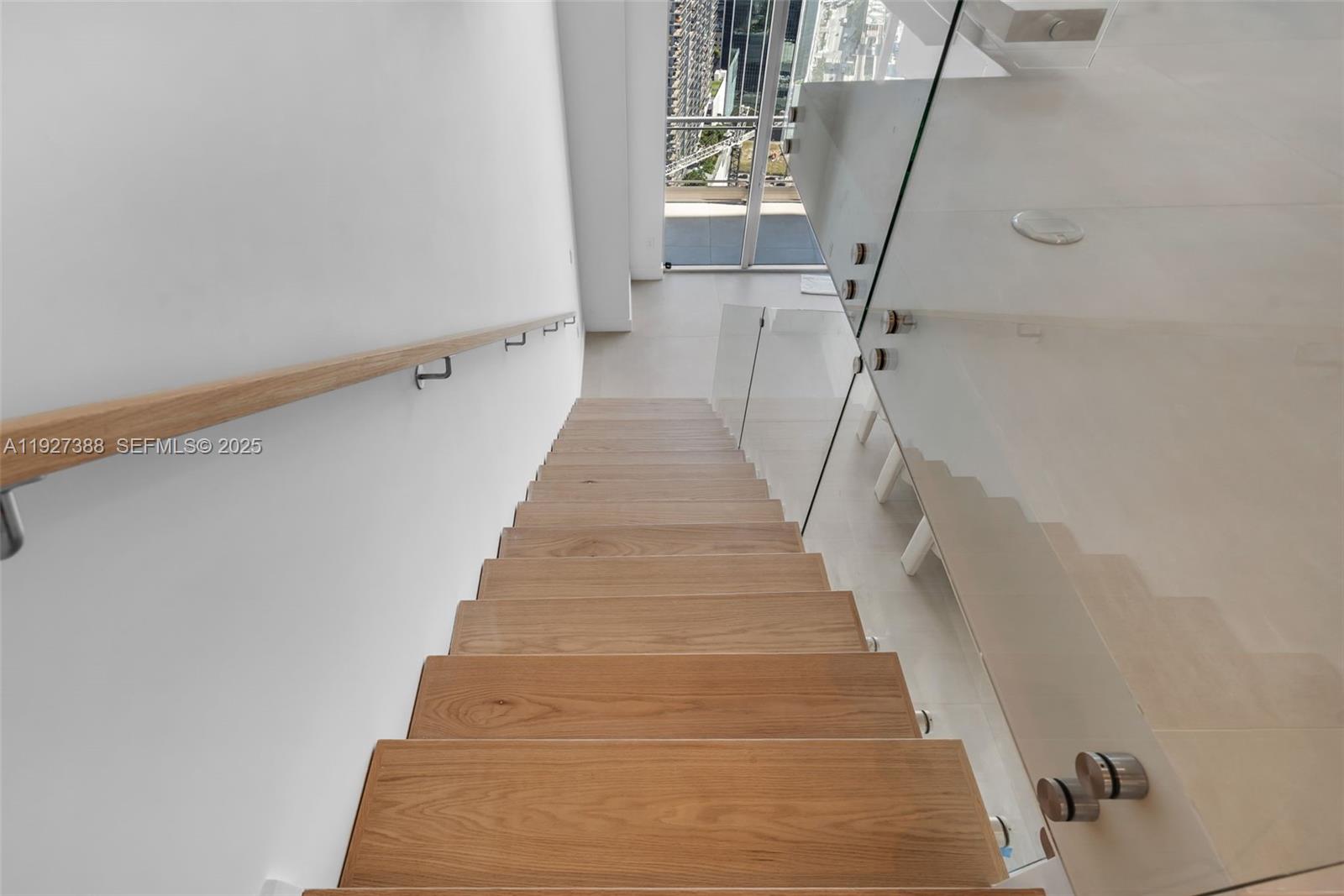 MINT CONDO - Residential Lease