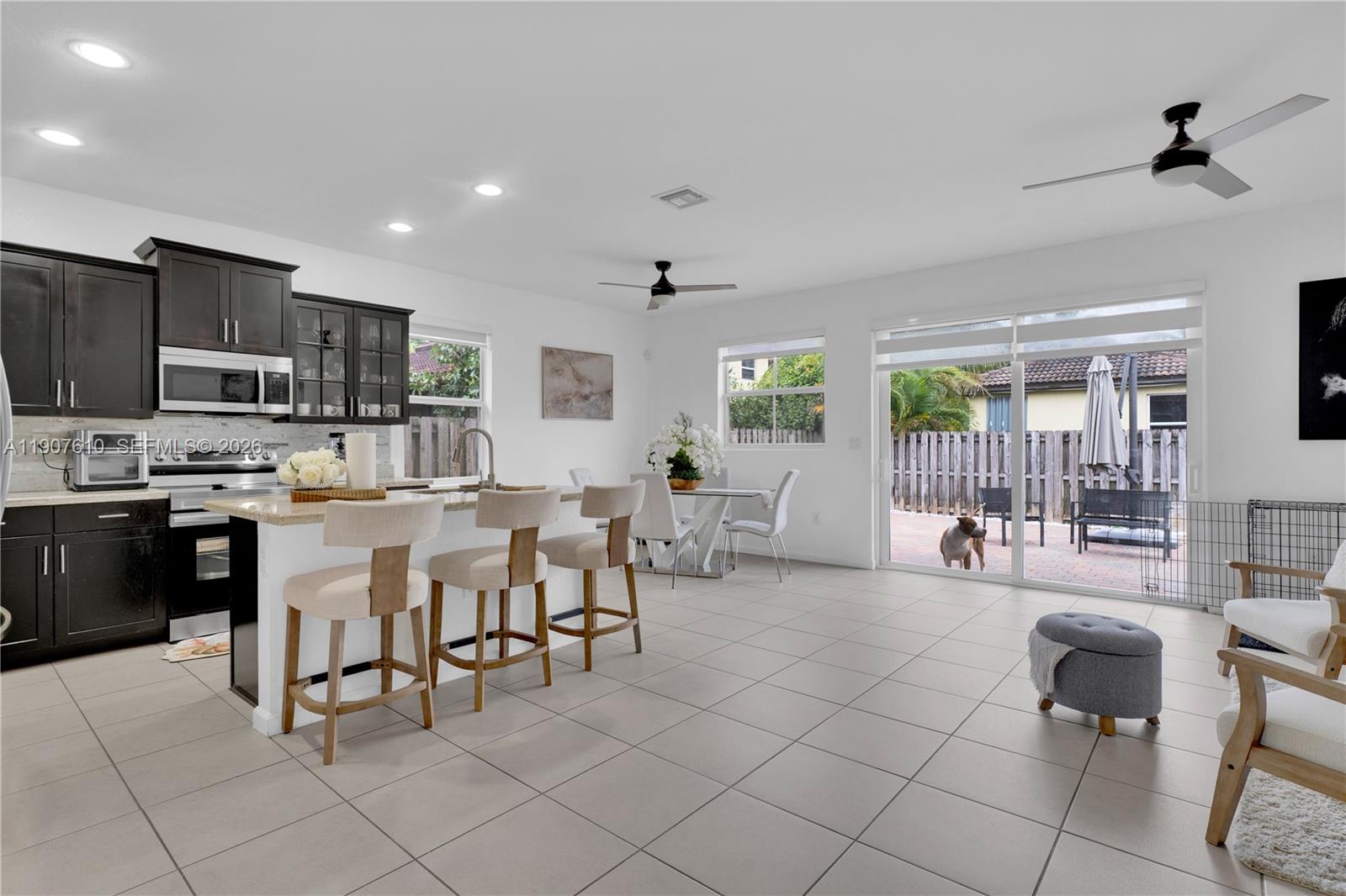 HEMINGWAY POINT - Residential