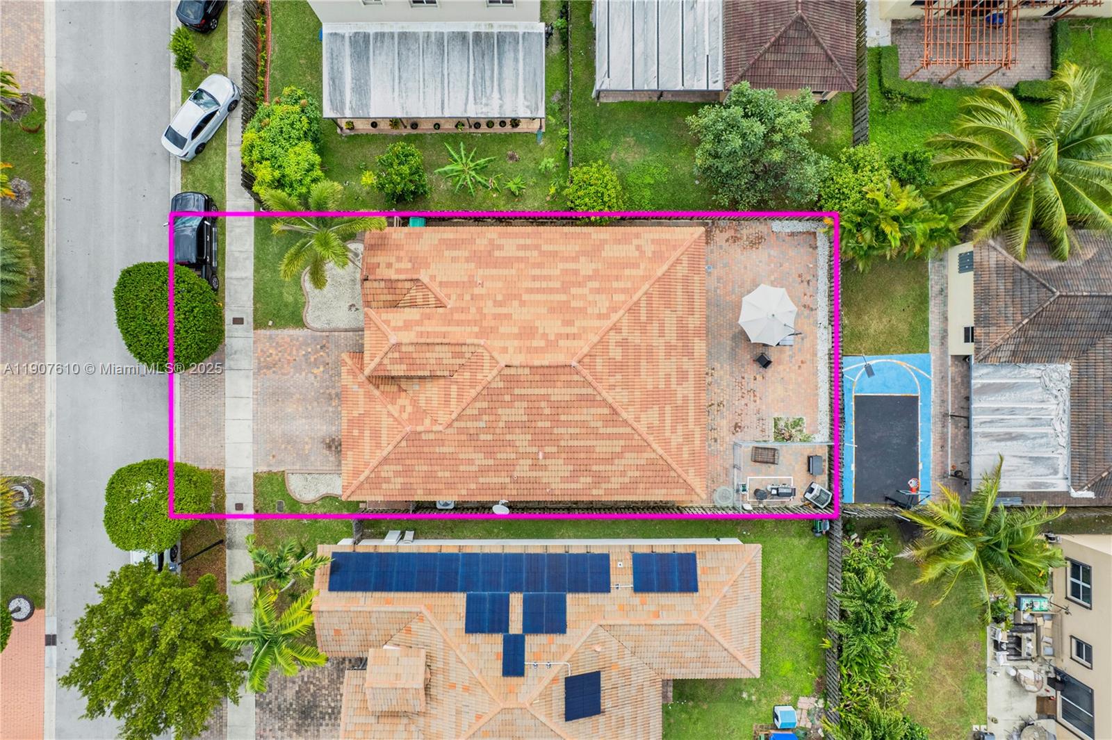 HEMINGWAY POINT - Residential