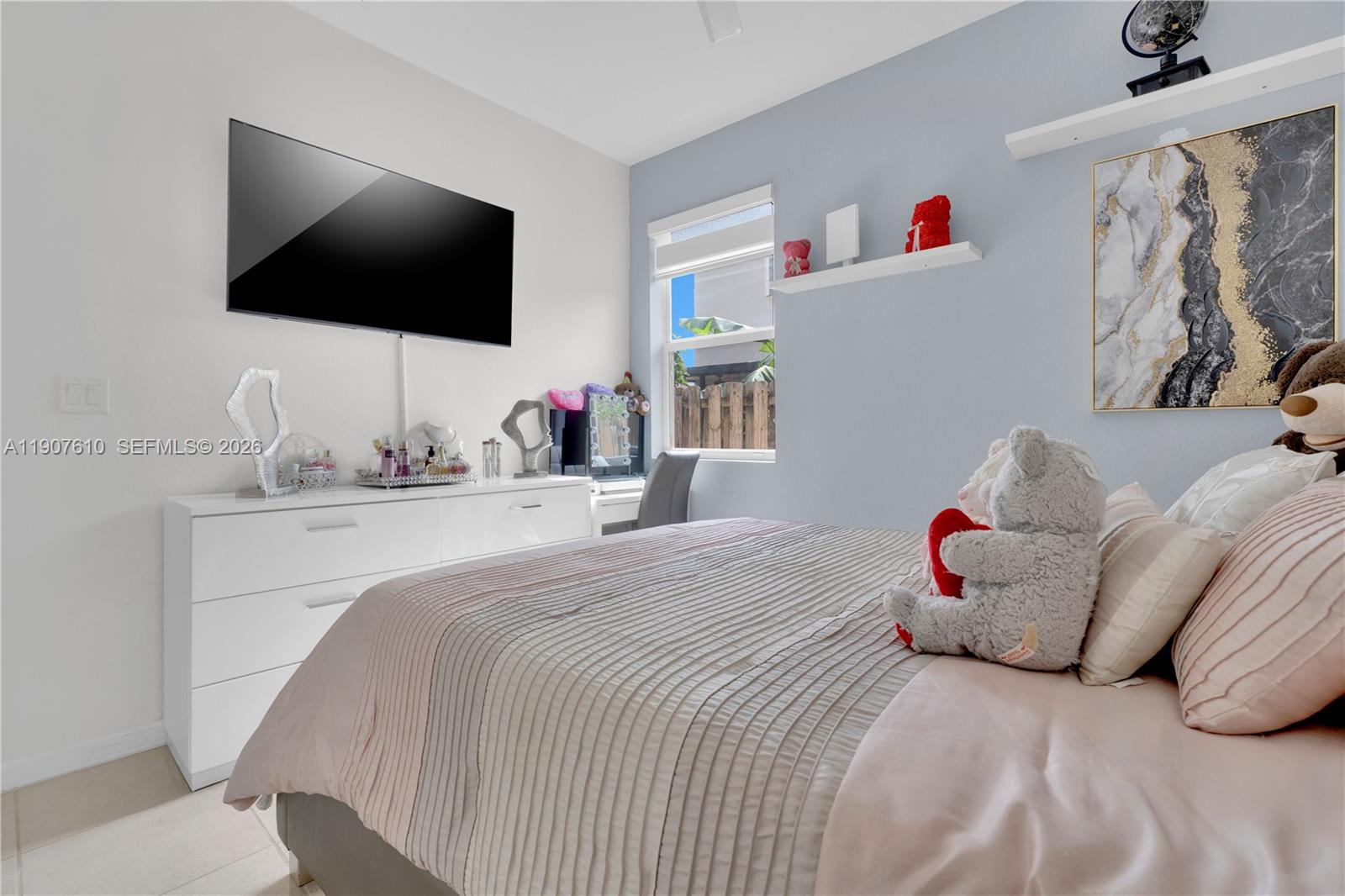 HEMINGWAY POINT - Residential