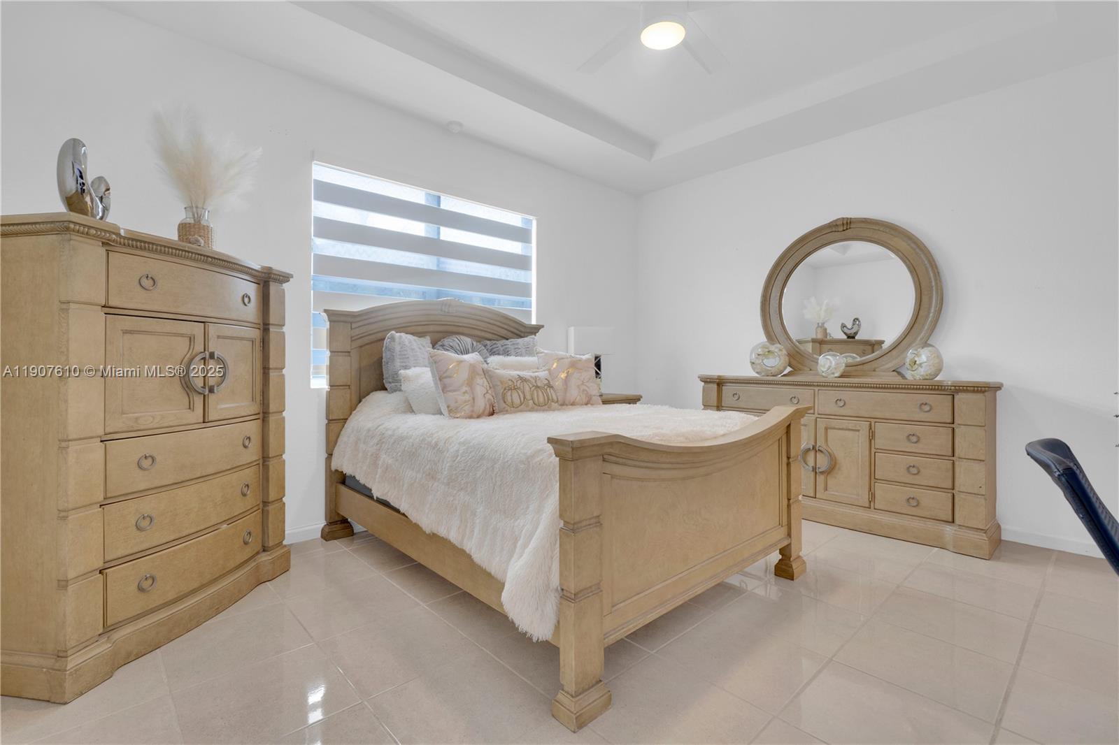 HEMINGWAY POINT - Residential