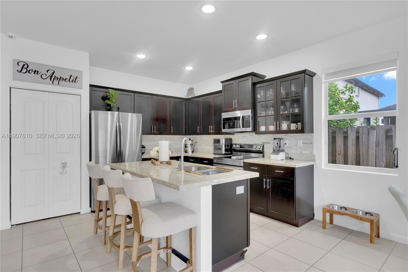 HEMINGWAY POINT - Residential