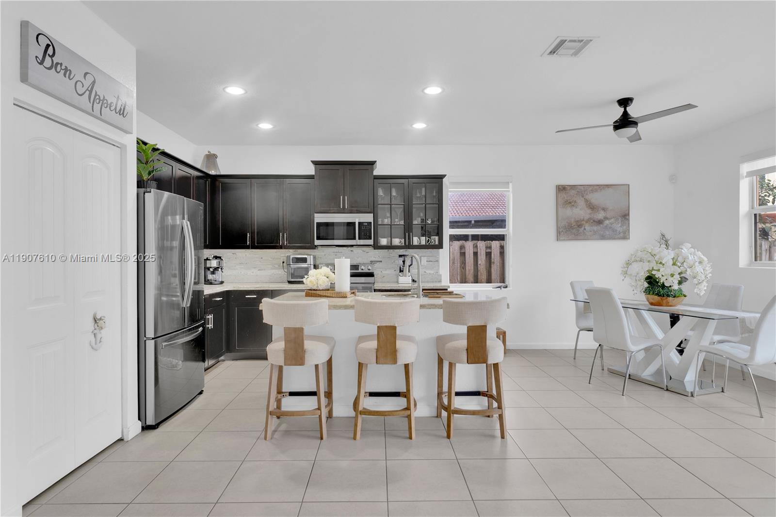 HEMINGWAY POINT - Residential