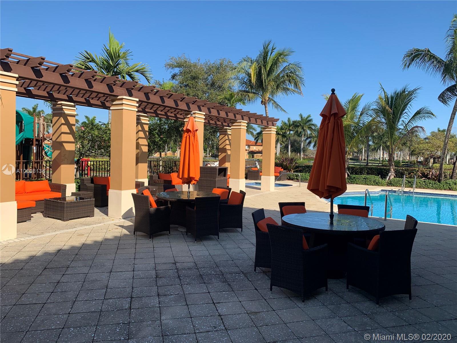 EGRET LAKES ESTATES SEC 2 - Residential Lease