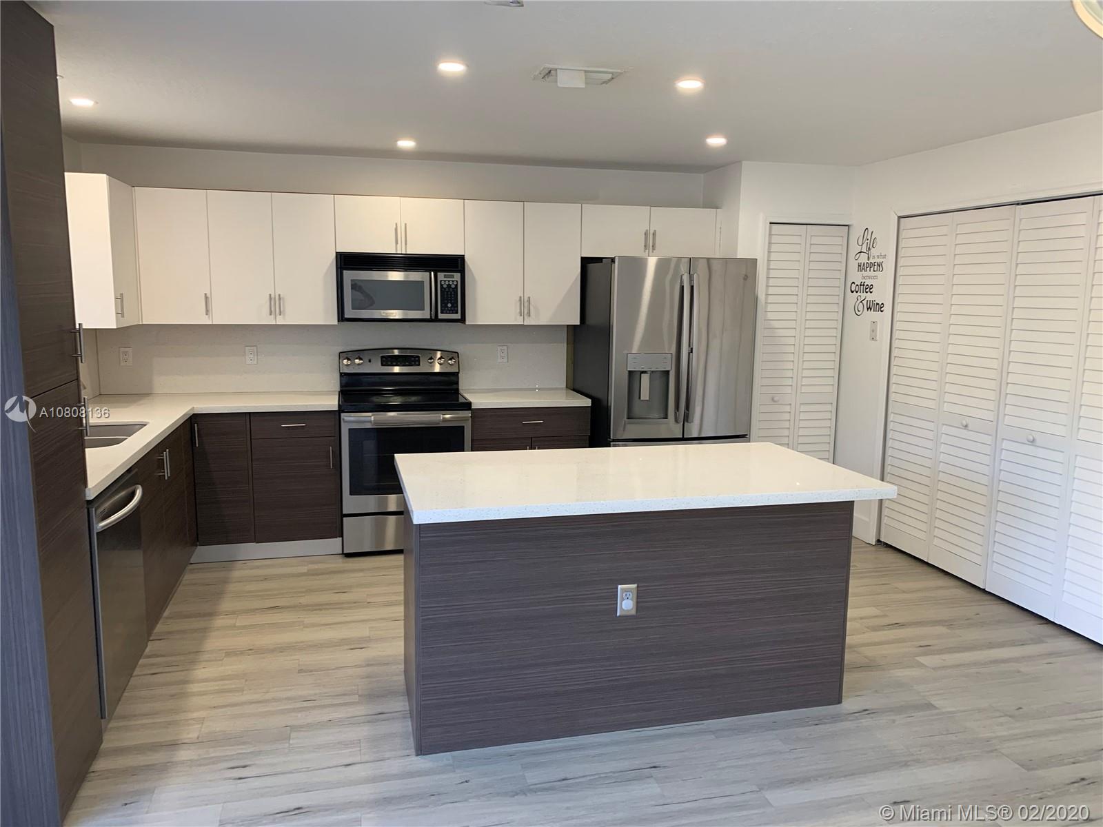 EGRET LAKES ESTATES SEC 2 - Residential Lease