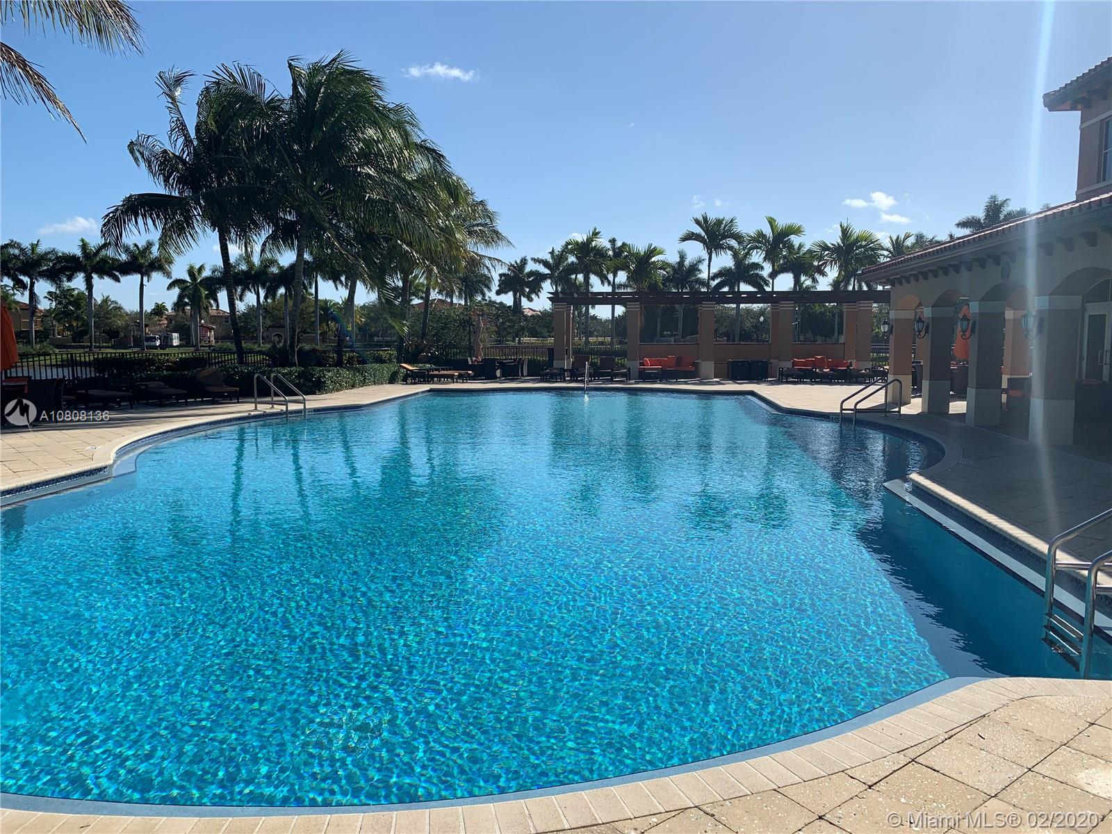 EGRET LAKES ESTATES SEC 2 - Residential Lease