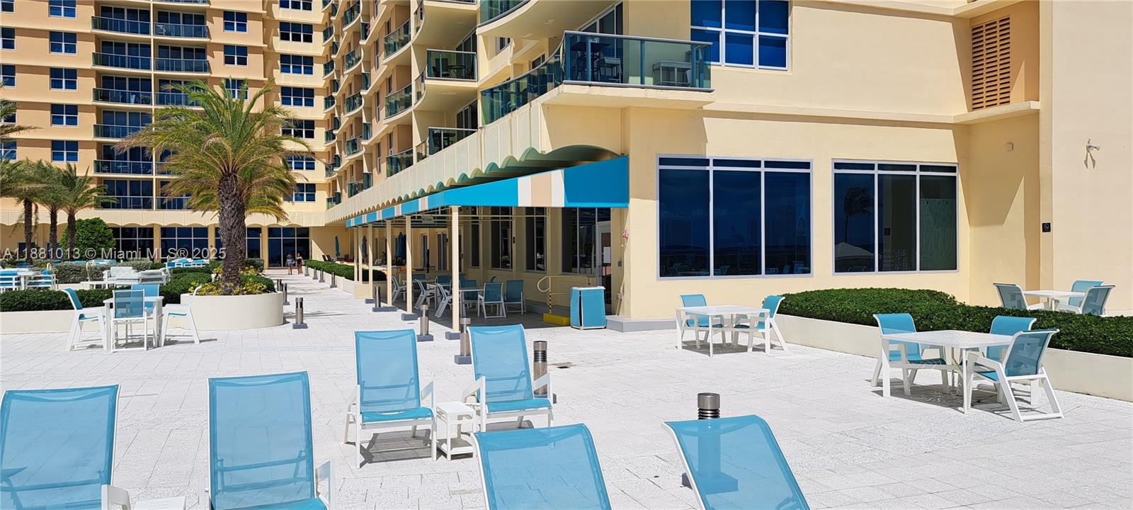 WAVE CONDO - Residential Lease