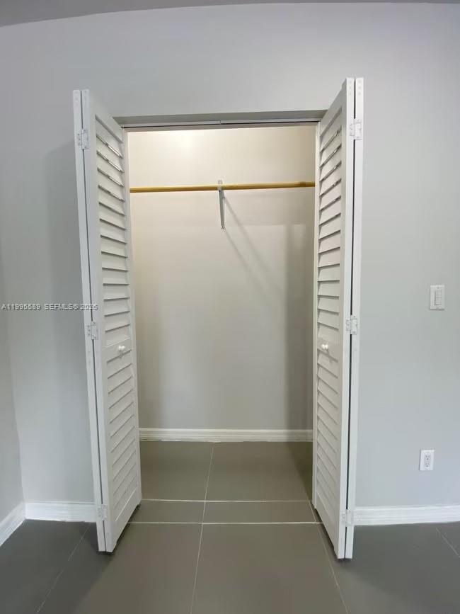 LITTLE RIVER GARDENS - Residential Lease