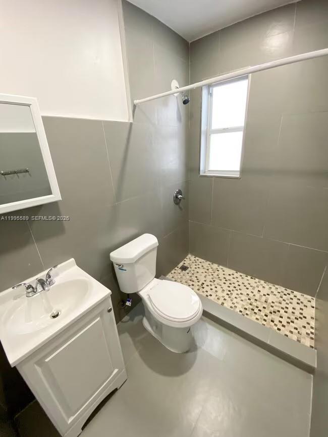 LITTLE RIVER GARDENS - Residential Lease