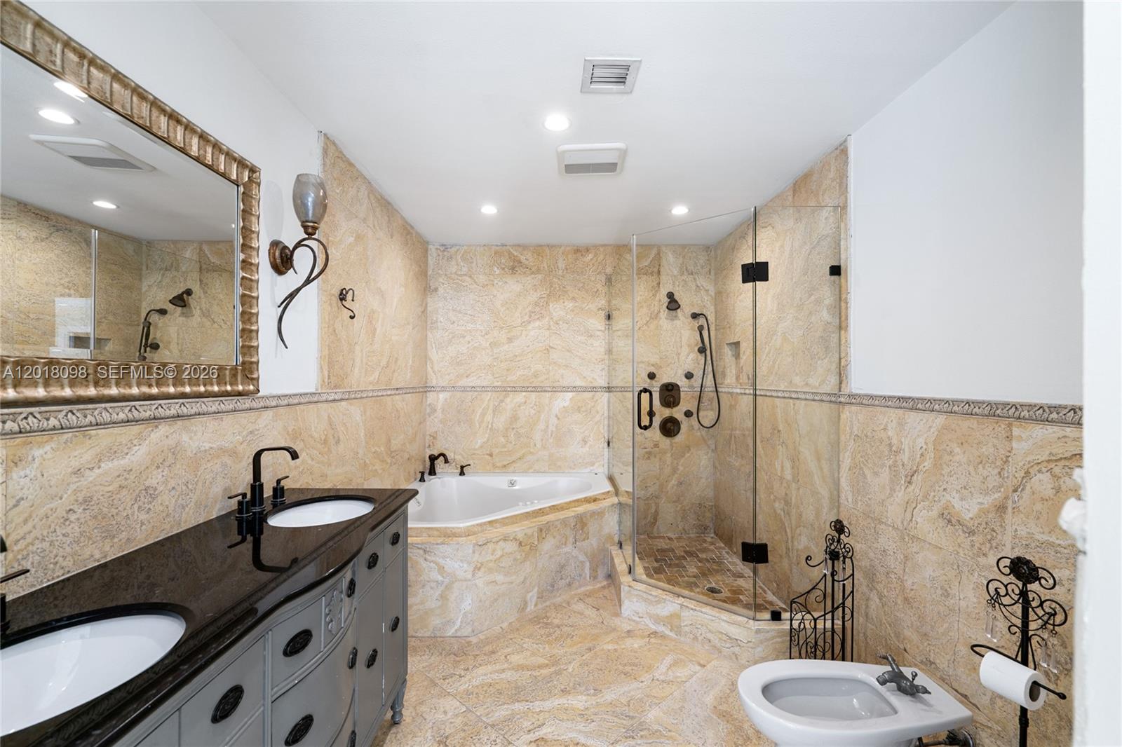 WINSTON PARK UNIT 5 - Residential