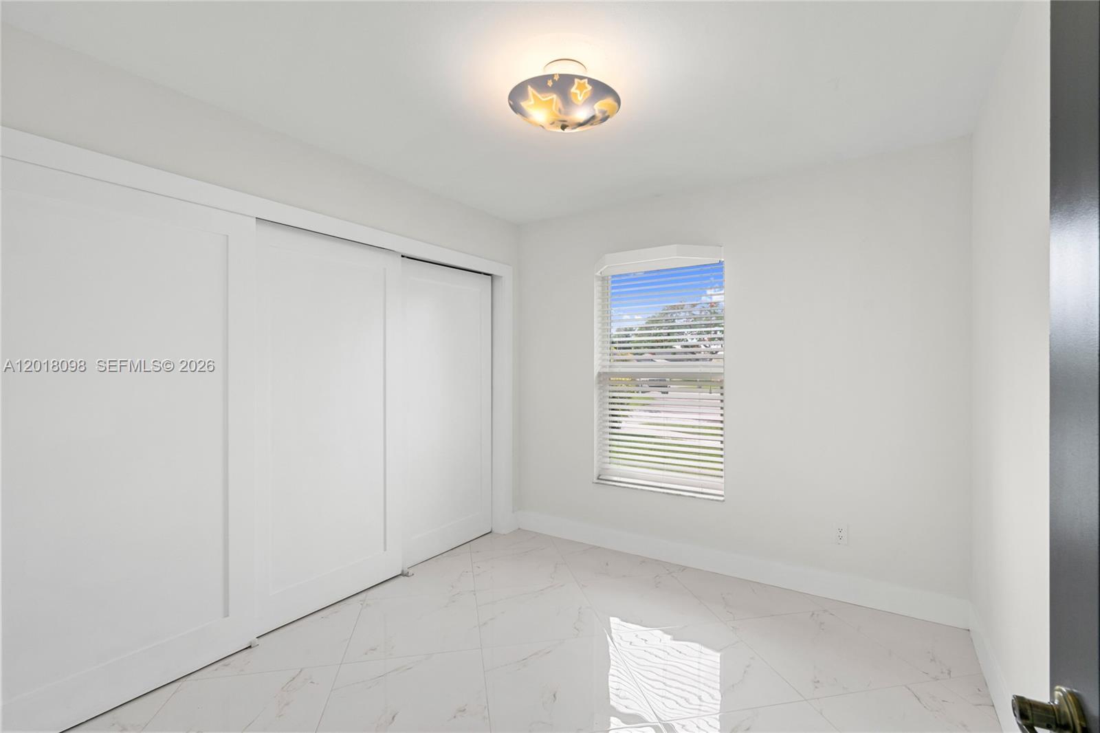 WINSTON PARK UNIT 5 - Residential
