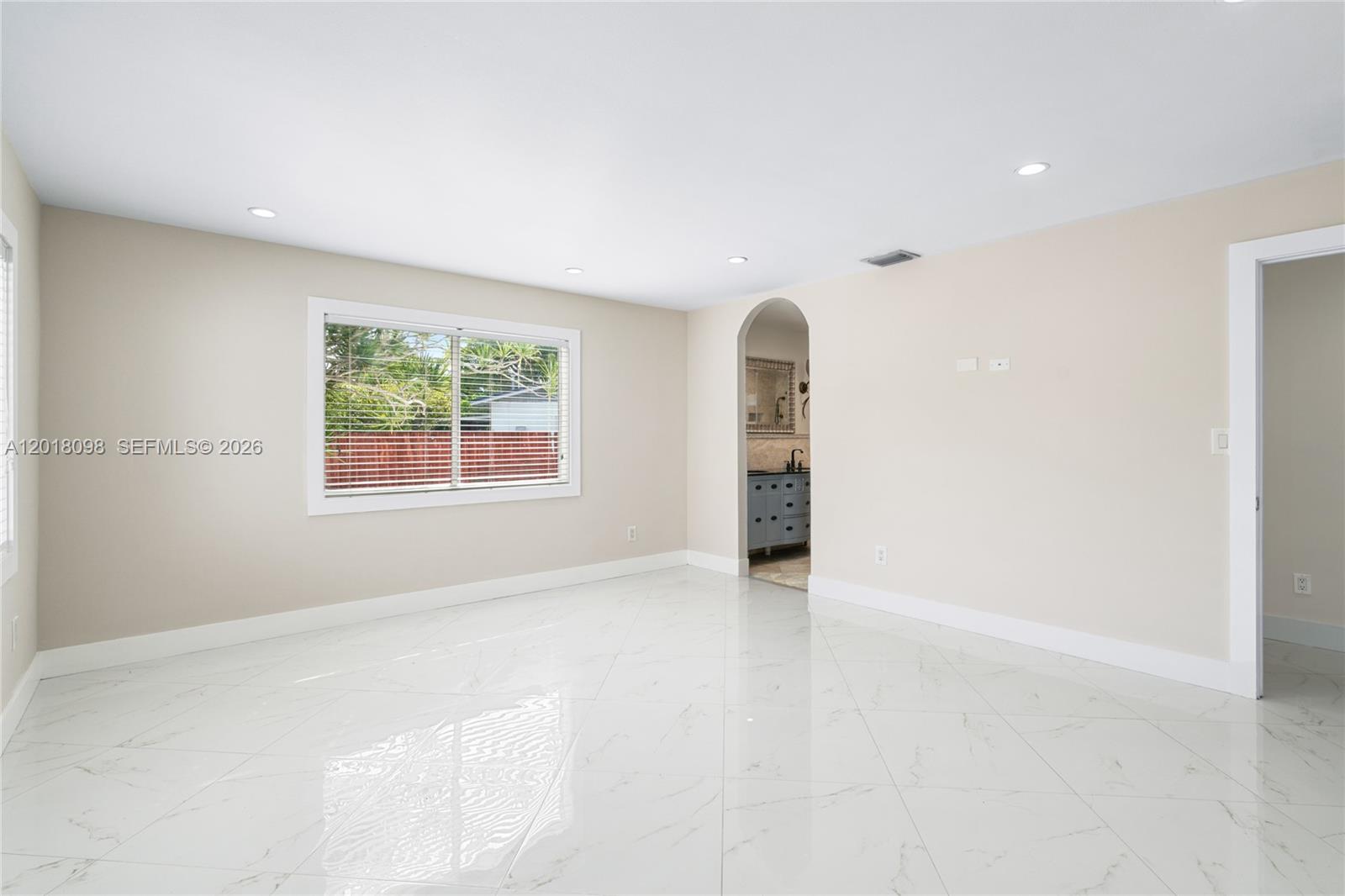 WINSTON PARK UNIT 5 - Residential