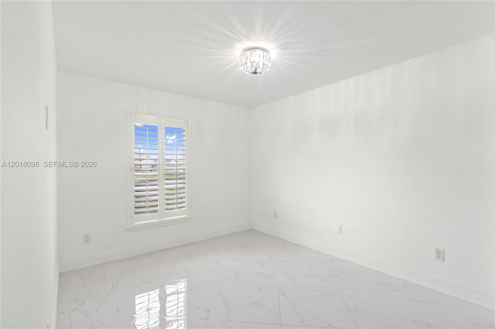 WINSTON PARK UNIT 5 - Residential
