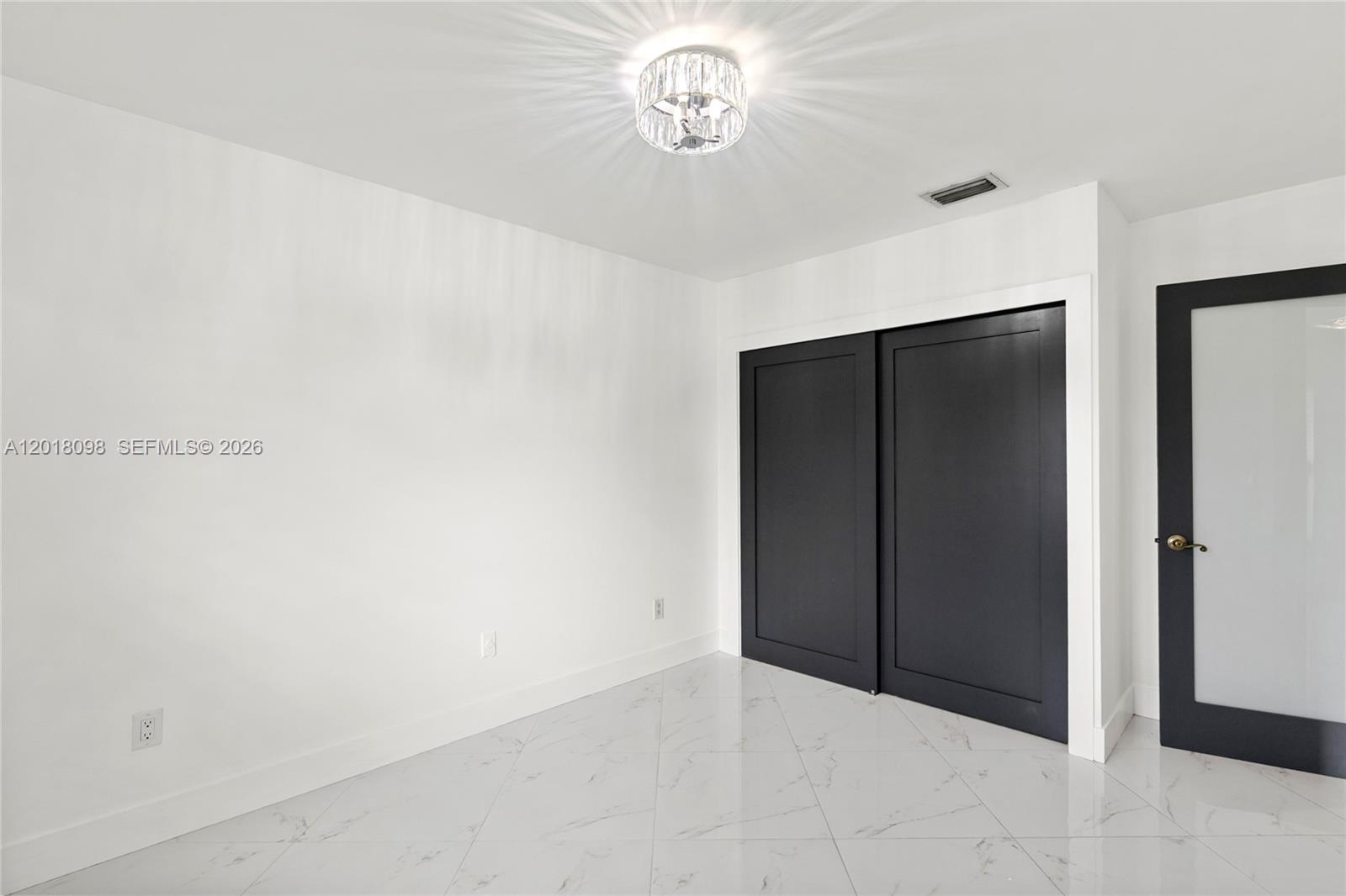 WINSTON PARK UNIT 5 - Residential