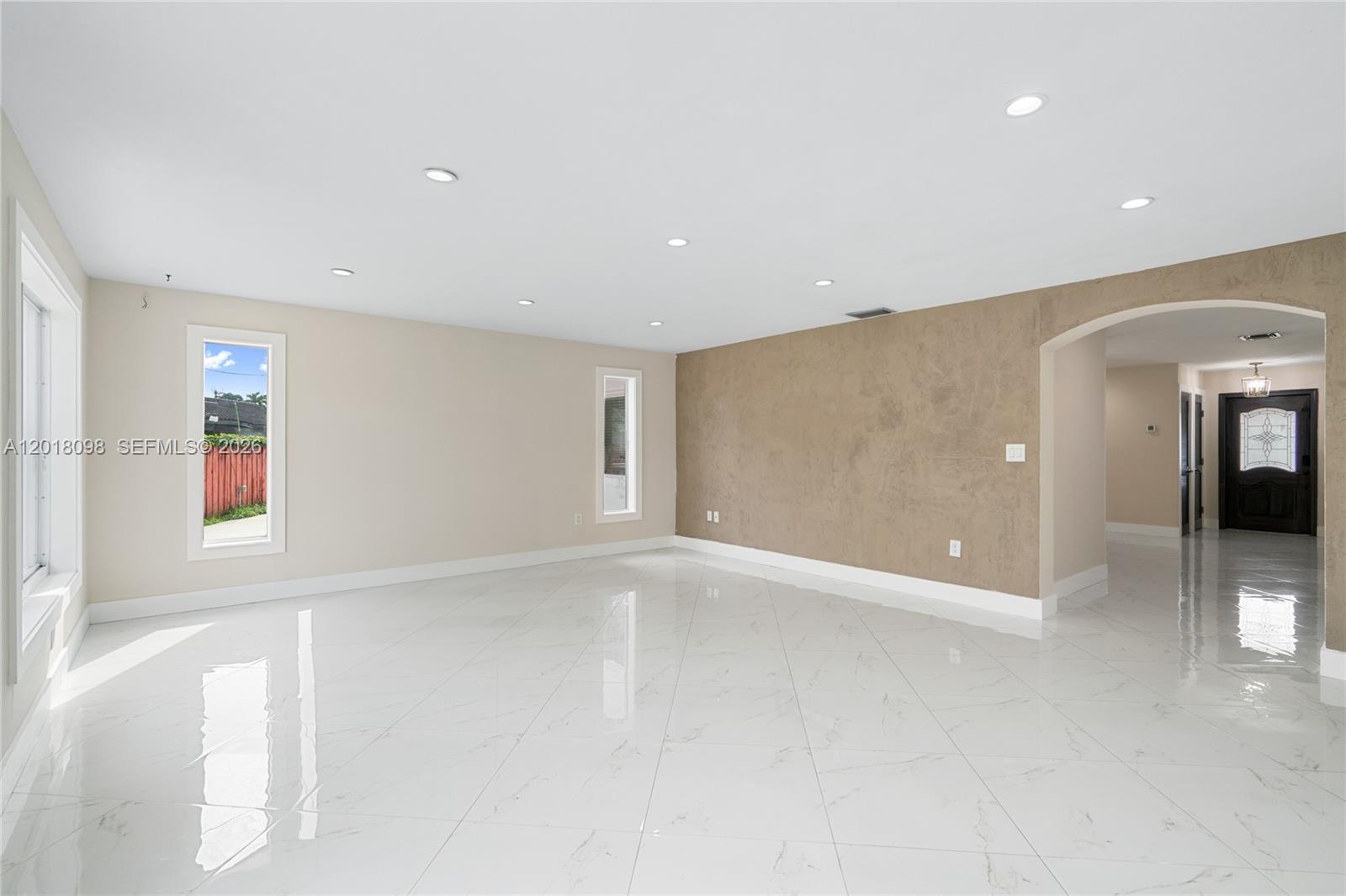 WINSTON PARK UNIT 5 - Residential