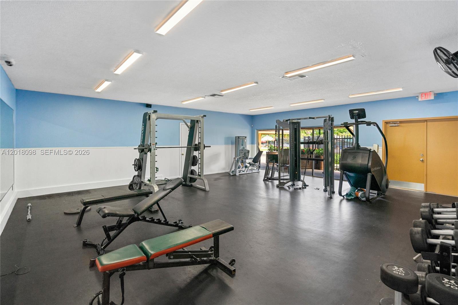WINSTON PARK UNIT 5 - Residential