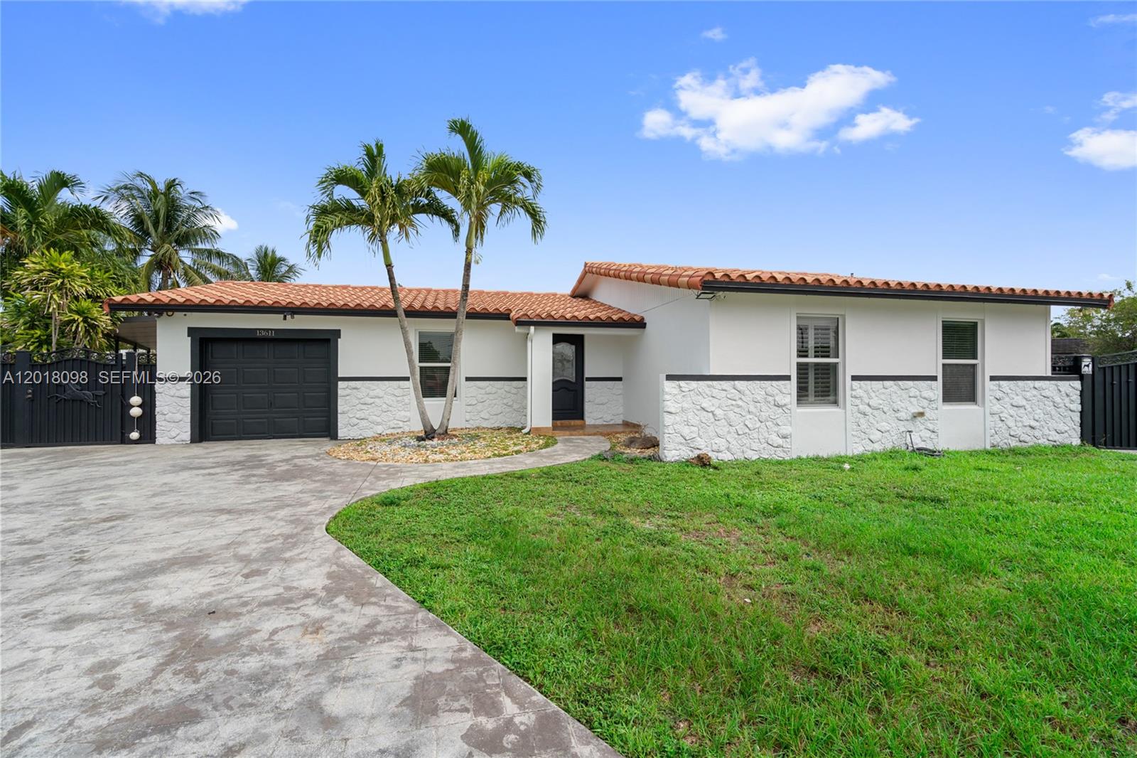 WINSTON PARK UNIT 5 - Residential
