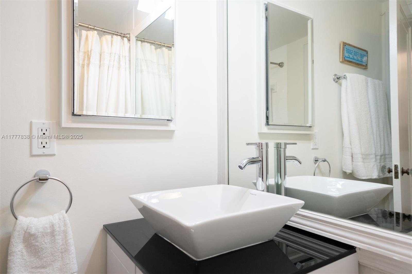 View photos, virtual tours, details... 235 Sunrise Ave 3052
