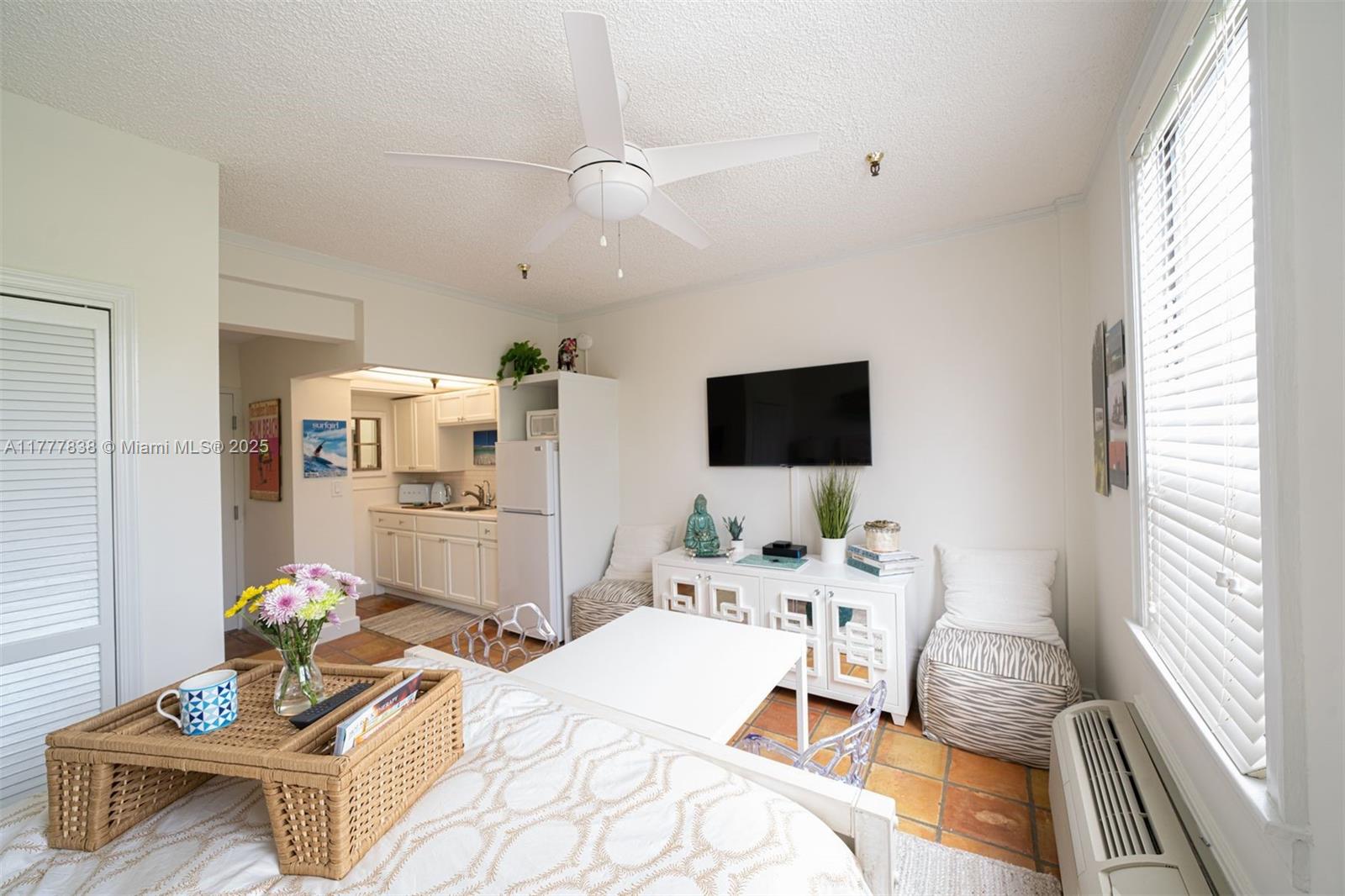 View photos, virtual tours, details... 235 Sunrise Ave 3052